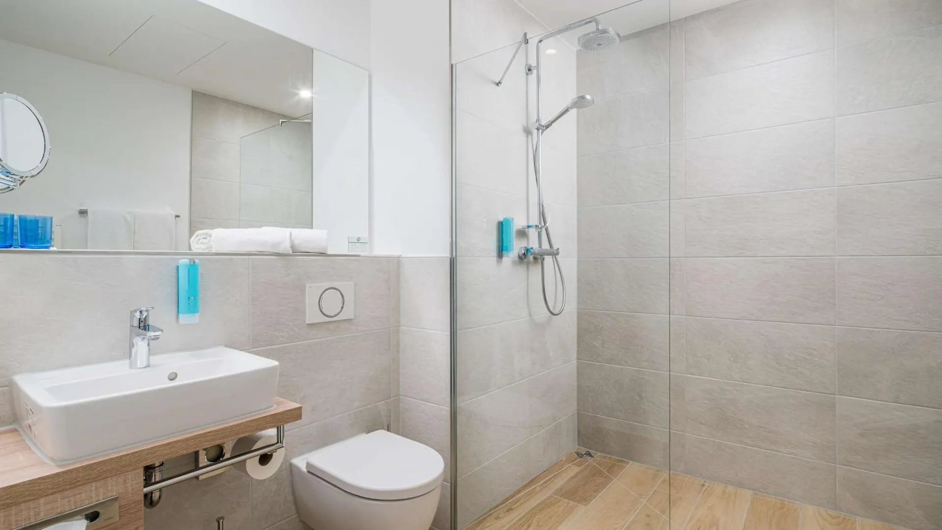 Best Western Hotel Arabellapark Muenchen 3*, Monachium