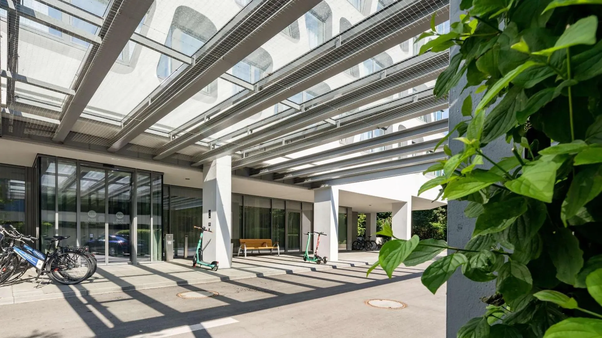 Best Western Hotel Arabellapark Muenchen 3*, Monachium Niemcy